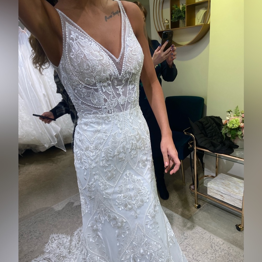 Louvre Couture Wedding Dress - Picture 2 of 8